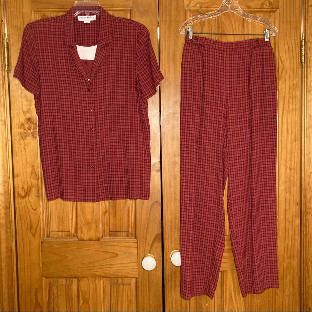 NWOT Norton McNaughton Vintage 80s Blouse and Pull On Pant Set Career Red Sz 10
